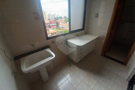 Apartamento para venda ou locação no Ed. Alexandre Previero