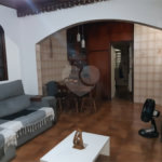 Casa térrea à venda com 4 dormitórios (sendo 3 suítes) próximo à Estação Tucuruvi do Metrô