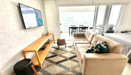 Apartamento à venda ou para alugar com 1 suíte em Vila Regente Feijó, São Paulo, SP