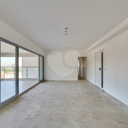 Apartamento à venda com 3 quartos, sendo 1 suíte, em Jardim Marajoara, São Paulo, SP