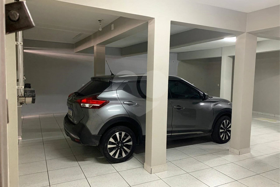 Sobrado à venda com 4 quartos, sendo 3 suítes, em Imirim, São Paulo, SP