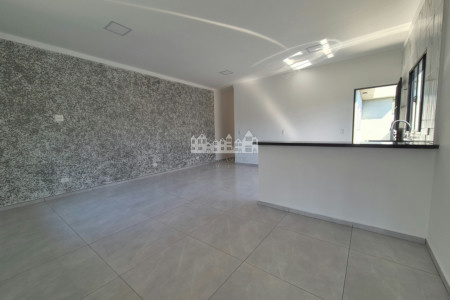Casa térrea à venda com 3 quartos, sendo 1 suíte, em Vila Bonsai, Atibaia - SP