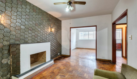 Sobrado à venda com 3 quartos, sendo 1 suíte,  em Alto da Boa Vista, São Paulo, SP