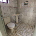 Casa à venda com 5 quartos, sendo 3 suítes, em Vila Santista, Atibaia, SP