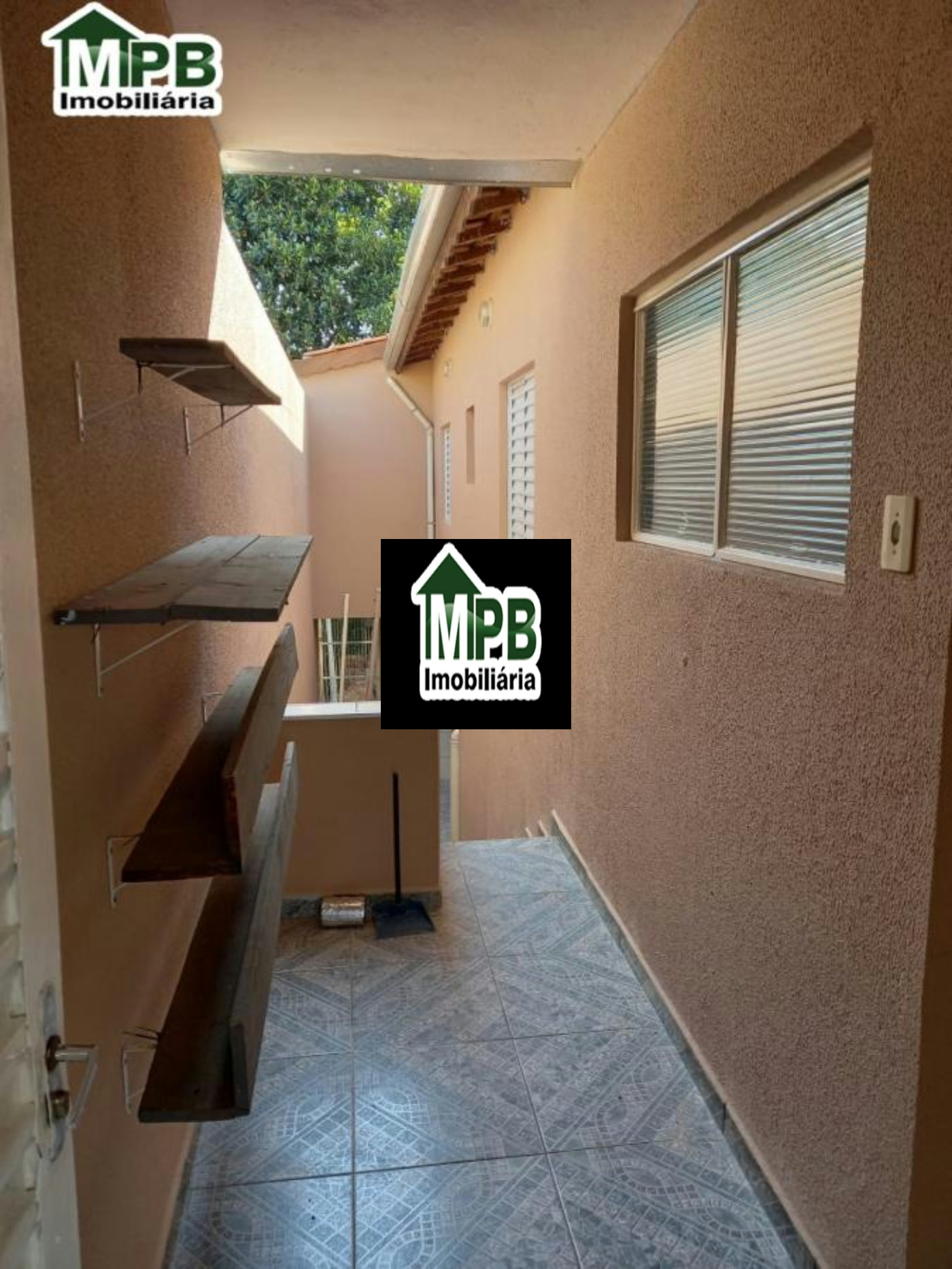 Sobrado à venda com 2 quartos, sendo 1 suíte, em Jardim Santa Luiza, Sorocaba, SP