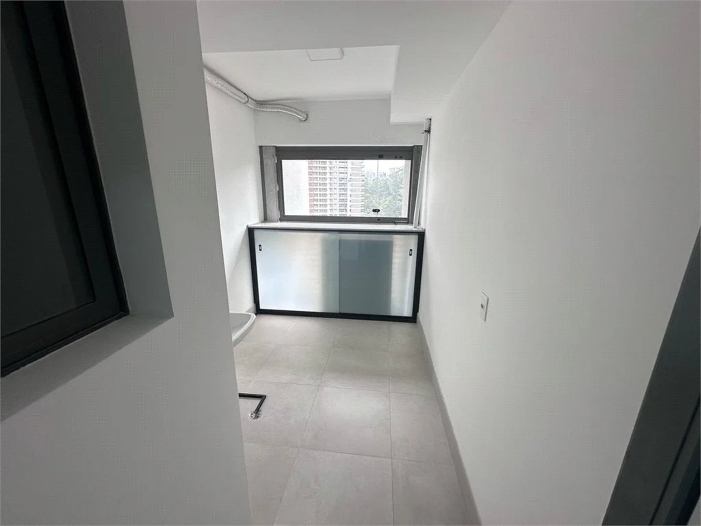 Apartamento para alugar com 2 suítes em Jardim Morumbi, São Paulo, SP