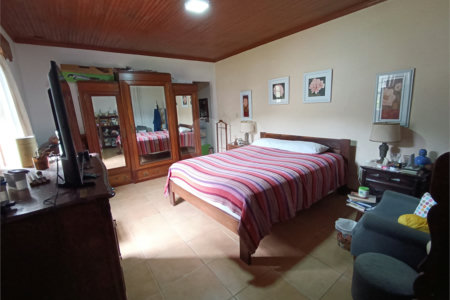 Chácara à venda com 3 quartos, sendo 1 suíte, em Dos Mendes, São Roque, SP