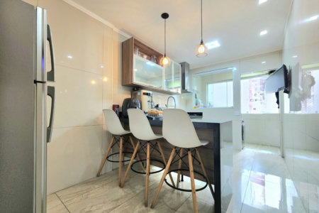 Apartamento com 2 dormitórios à venda, 92 m² por R$ 650.000,00 - Boa Vista - São Vicente/SP