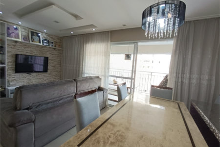Apartamento à venda com 3 quartos, sendo 1 suíte, em Vila Leonor, Guarulhos, SP