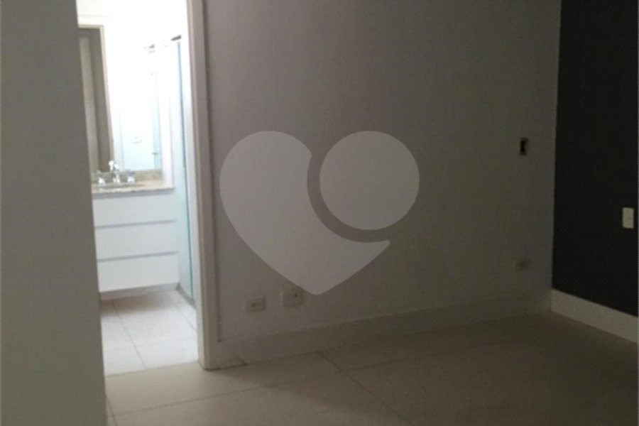 Apartamento à venda com 2 suítes em Vila Pereira Barreto, São Paulo, SP