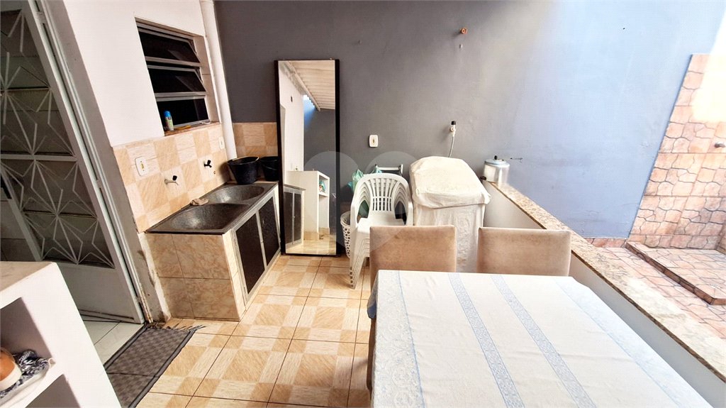 Casa à venda com 3 quartos em Campo Grande, Rio de Janeiro, RJ