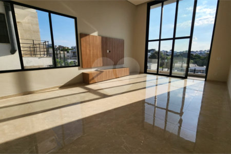 Casa à venda com 3 suítes no condomínio Santa Isabel I, Louveira - SP