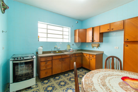 Casa à venda com 3 quartos, sendo 1 suíte, em Chácara Santo Antônio, São Paulo, SP