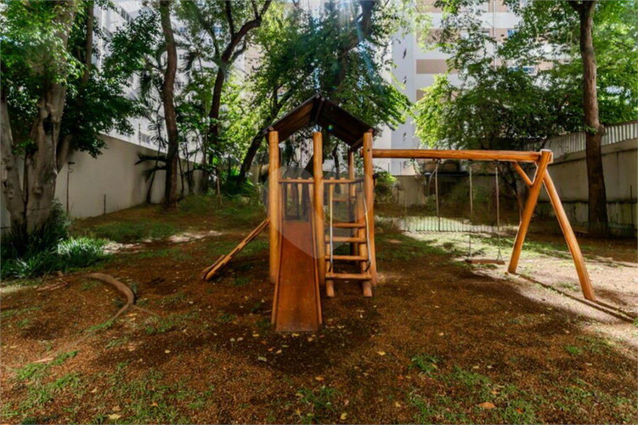 Apartamento à venda com 4 quartos, sendo 1 suíte, em Jardim Europa, São Paulo, SP