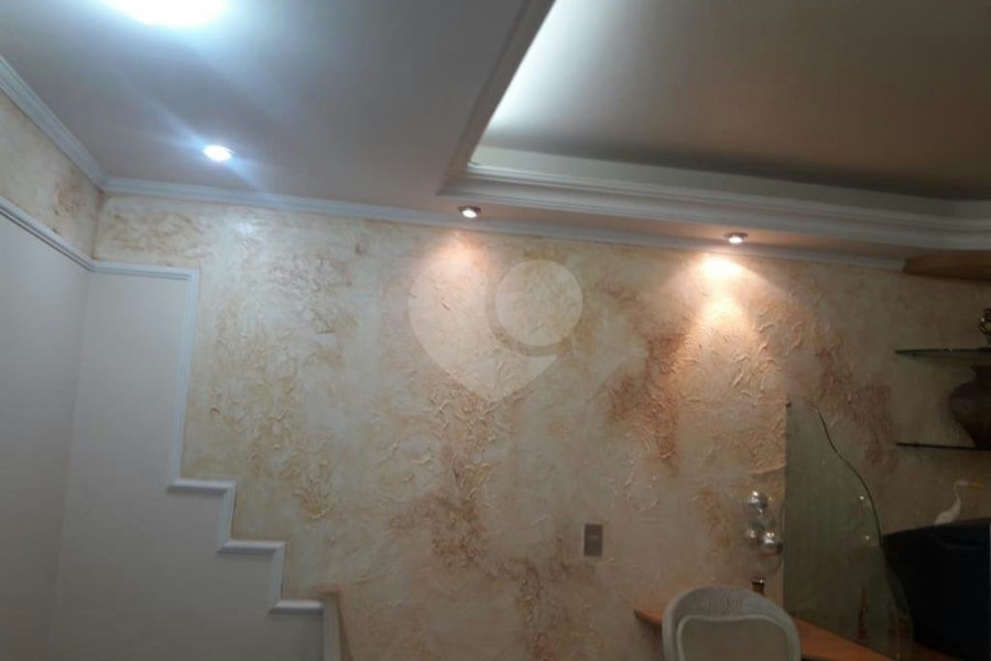 Sobrado à venda com 6 quartos, sendo 2 suítes, em Horto Florestal, São Paulo, SP