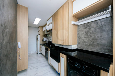 Apartamento à venda com 2 quartos, sendo 1 suíte, em Água Branca, São Paulo, SP