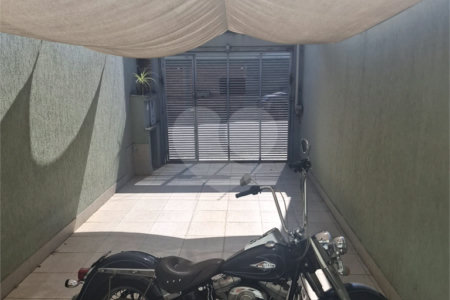 Sobrado à venda com 3 quartos, sendo 1 suíte, em Vila Pirituba, São Paulo, SP