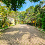 Casa à venda com 4 suítes no condomínio Annecy Village, São Paulo - SP