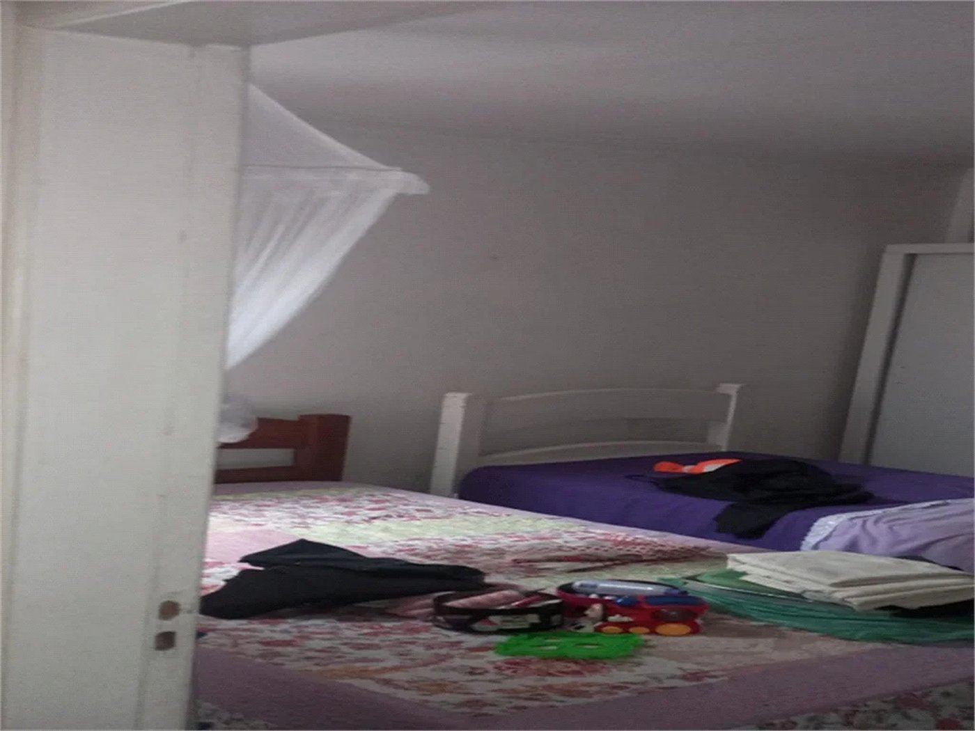 Casa à venda com 3 quartos, sendo 1 suíte,  em Lapa de Baixo, São Paulo, SP