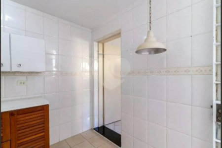 Sobrado à venda com 3 quartos em Jardim Franca, São Paulo, SP