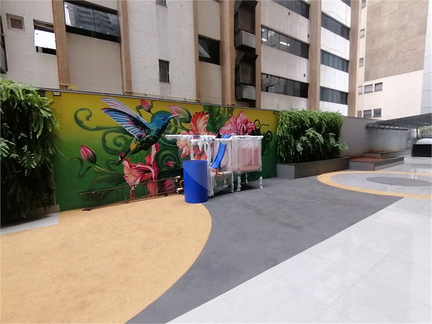 Apartamento à venda com 3 quartos, sendo 1 suíte, em Jardim Paulista, São Paulo, SP