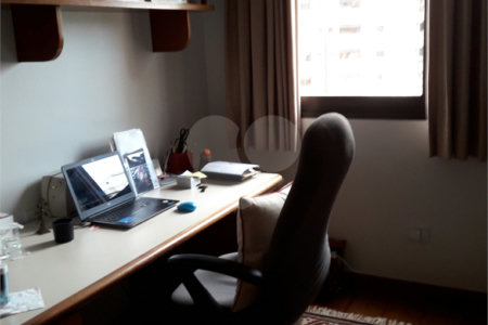 Apartamento à venda com 4 quartos, sendo 3 suítes, em Vila Andrade, São Paulo, SP