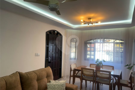 Casa à venda com 2 quartos, sendo 1 suíte, em Campo Grande, Rio de Janeiro, RJ
