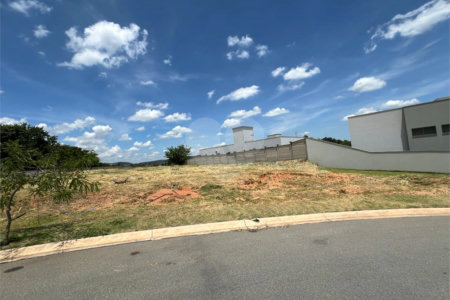 Terreno à venda em Santa Cândida, Vinhedo, SP