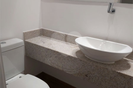 Apartamento à venda ou para alugar com 1 suíte em Pinheiros, São Paulo, SP