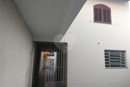 Sobrado à venda com 3 quartos, sendo 1 suíte, em Parque Ramos Freitas, São Paulo, SP