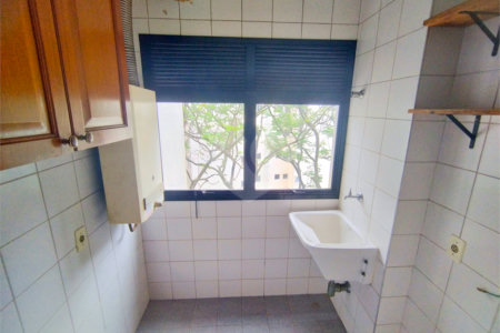 Apartamento - Próximo do metro Saúde - 2 quartos - 1 suíte - varanda - 2 vagas