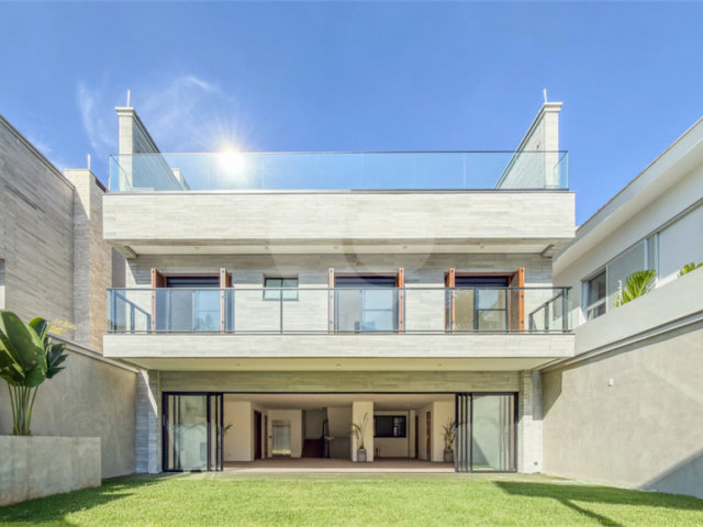 Casa à venda com 4 suítes no condomínio Teviot, São Paulo - SP