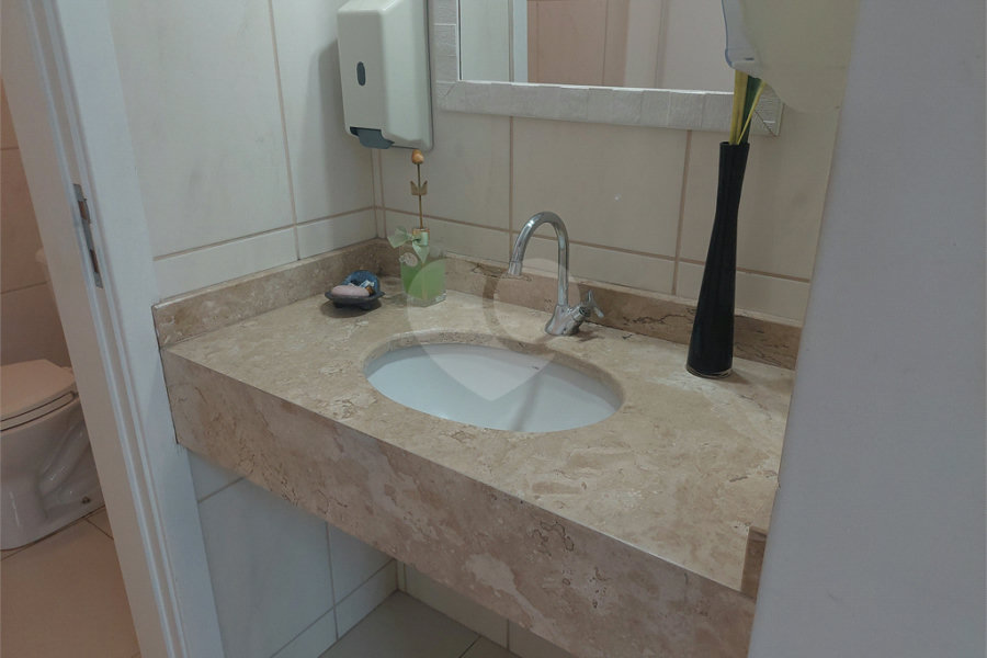 Salão para alugar no Centro, Mairiporã, SP
