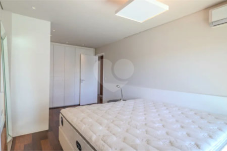 Apartamento à venda com 4 quartos, sendo 3 suítes, em Cidade Monções, São Paulo, SP