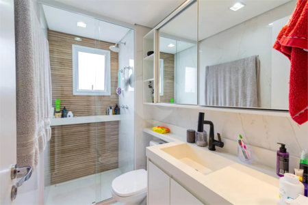 Apartamento à venda com 2 quartos, sendo 1 suíte, em Santo Amaro, São Paulo, SP