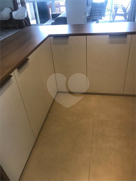 Apartamento à venda com 3 quartos, sendo 1 suíte,  em Tremembé, São Paulo, SP