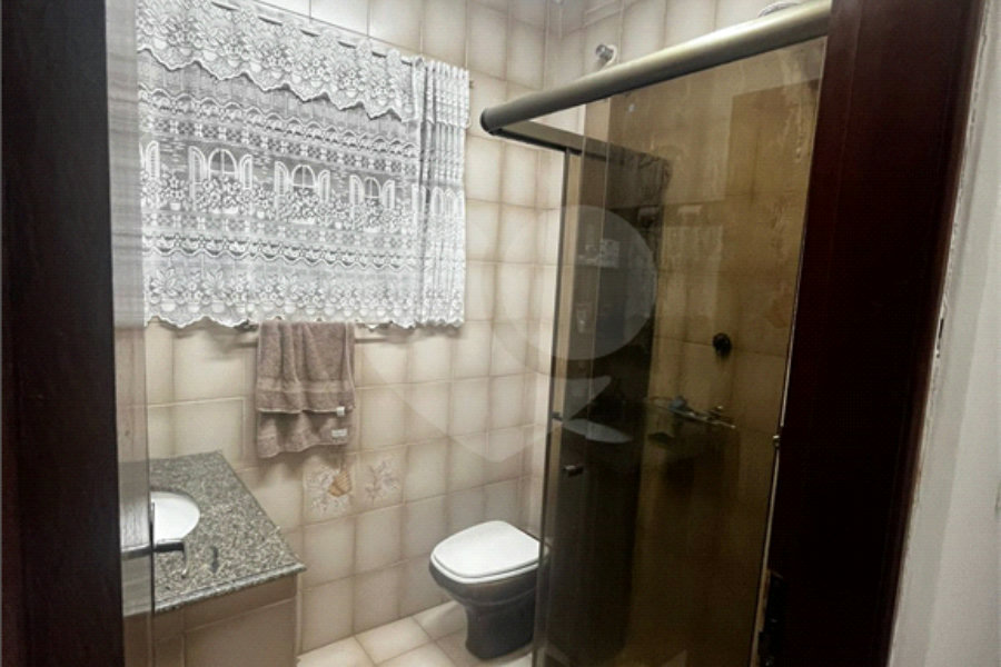 Sobrado à venda com 3 quartos em Tremembé, São Paulo, SP