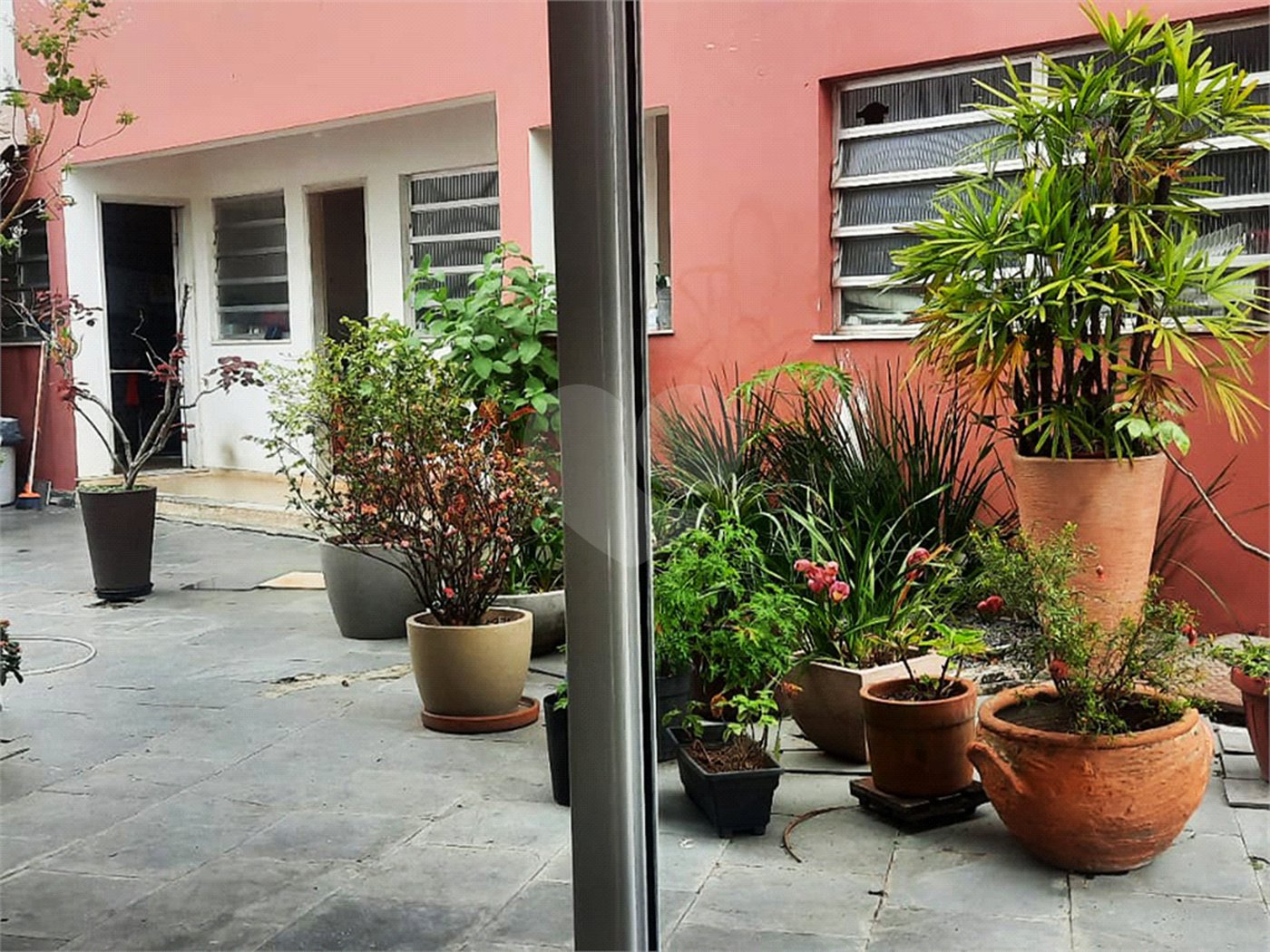 Sobrado à venda com 4 quartos, sendo 2 suítes,  em Bela Aliança, São Paulo, SP
