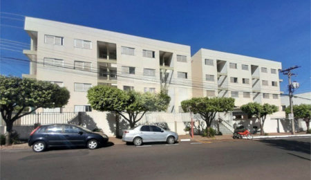 Apartamento à venda com 1 suíte em Jardim das Roseiras, Araraquara, SP