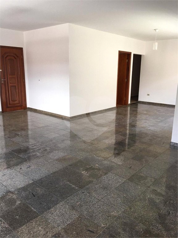 Casa à venda com 4 quartos, sendo 1 suíte, em Loteamento Loanda, Atibaia, SP
