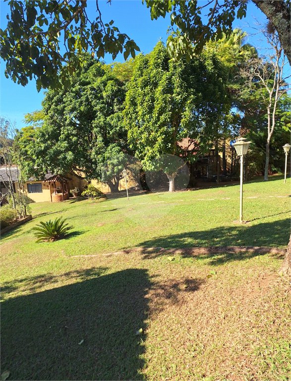 Casa em condomínio à venda com 4 quartos, sendo 2 suítes, no Centro, Bom Jesus dos Perdões, SP