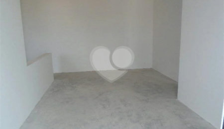 Apartamento à venda com 2 quartos, sendo 1 suíte,  em Vila Mazzei, São Paulo, SP