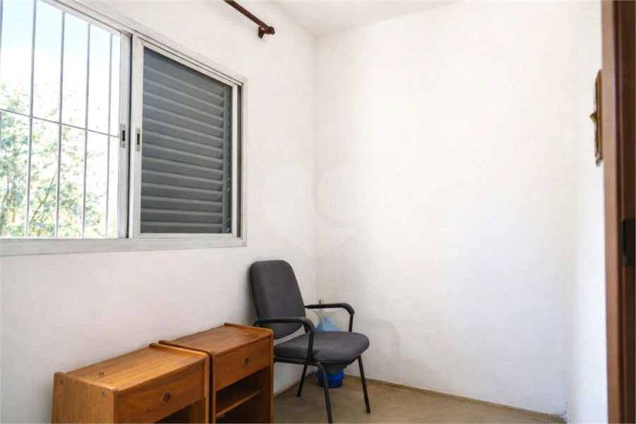 Sobrado à venda com 3 quartos, sendo 1 suíte,  em Vila Guarani, São Paulo, SP
