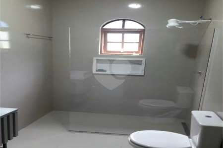 Sítio à venda com 6 quartos, sendo 1 suíte, no Centro (são João Novo), São Roque, SP