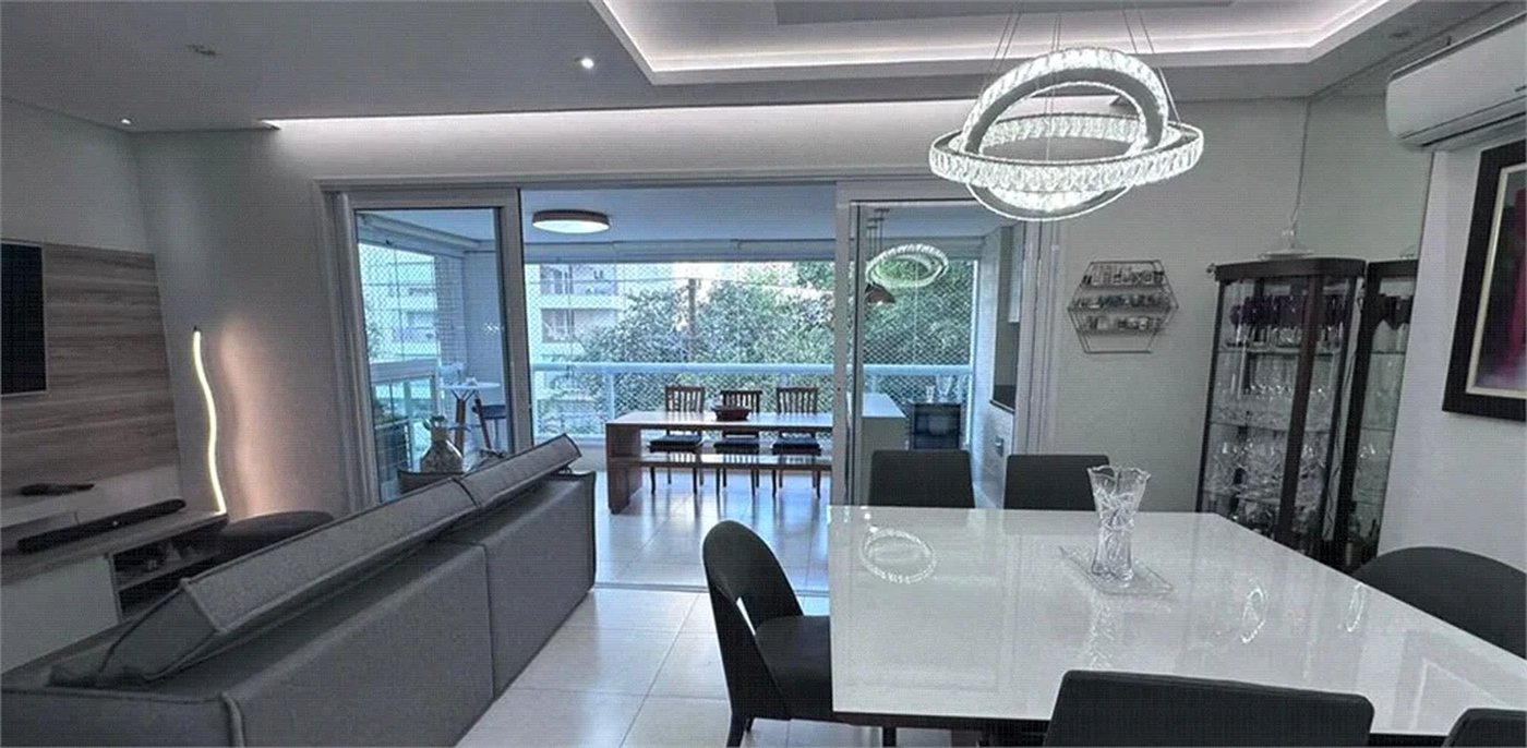 Apartamento à venda com 3 suítes em Água Branca, São Paulo, SP