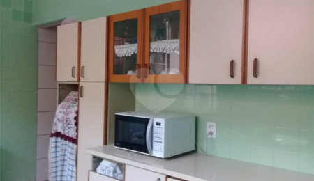 Sobrado à venda com 3 quartos em Cangaíba, São Paulo, SP