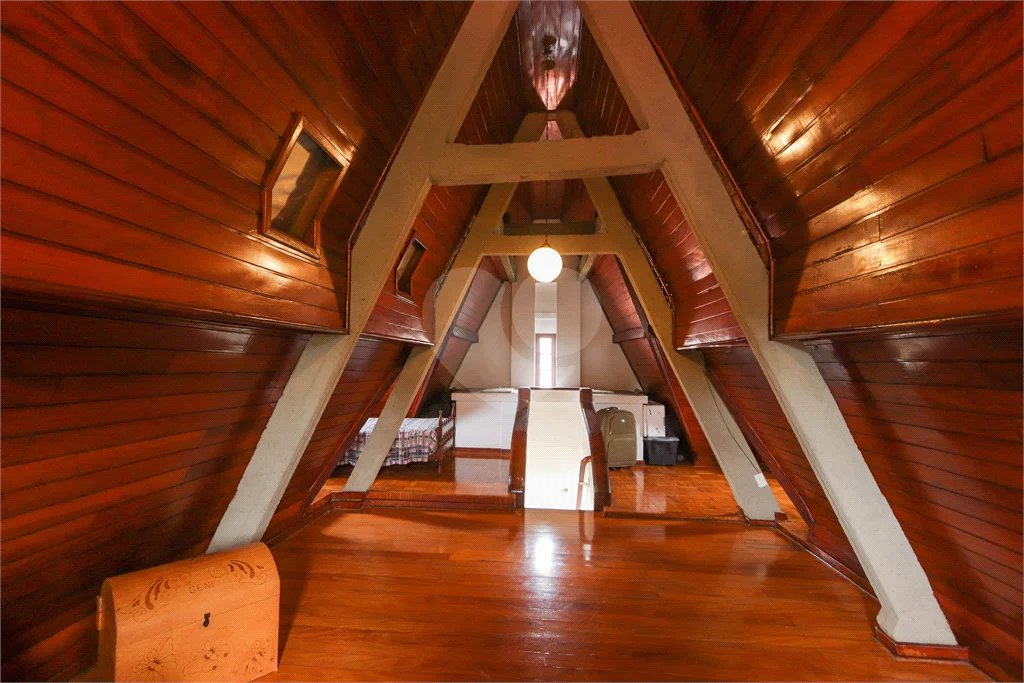 Casa à venda com 4 quartos, sendo 1 suíte, em Jardim Franca, São Paulo, SP