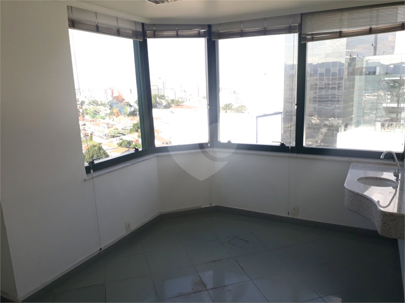 Sala à venda em Tucuruvi, São Paulo, SP