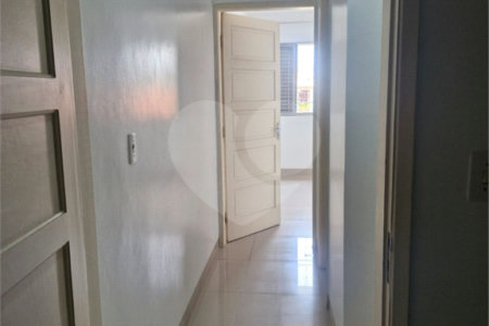Sobrado à venda ou para alugar com 2 quartos em Cidade Dutra, São Paulo, SP