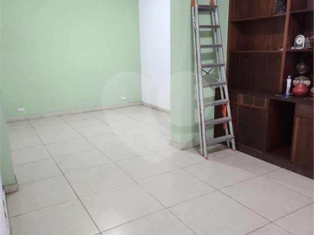 Sobrado à venda com 3 quartos, sendo 1 suíte,  em Santana, São Paulo, SP